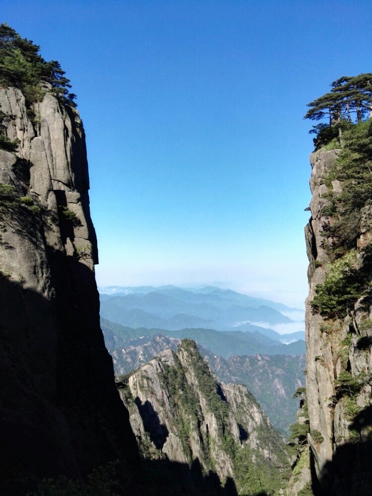 【携程攻略】黄山风景区黄山风景区景点,五岳归来不看