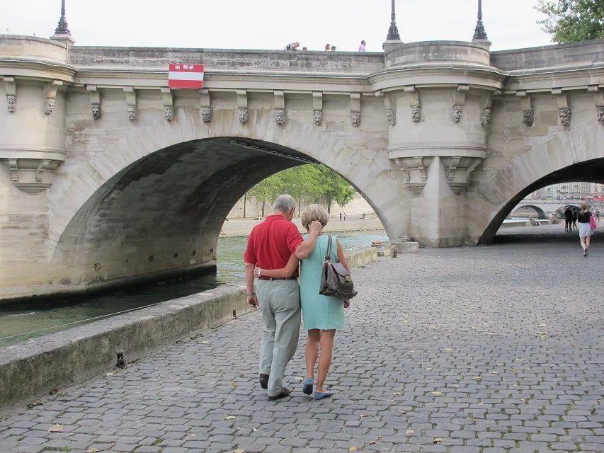 【携程攻略】法兰西岛巴黎新桥好玩吗,巴黎新桥景点怎