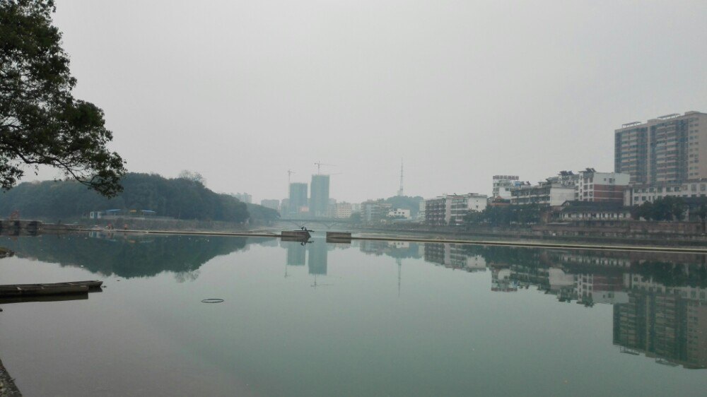 【携程攻略】洞口山门镇景点,值得一去,风景很好,天气