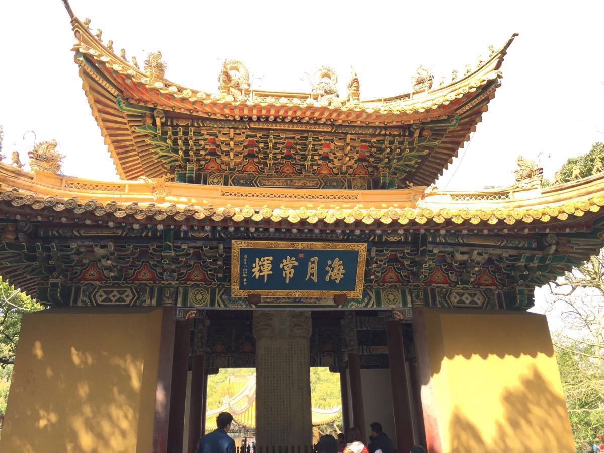 出游                                  经典景点,历史名胜古迹,唯一