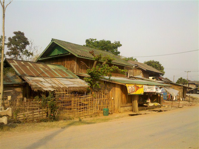 老挝地图_老挝人均月收入(3)