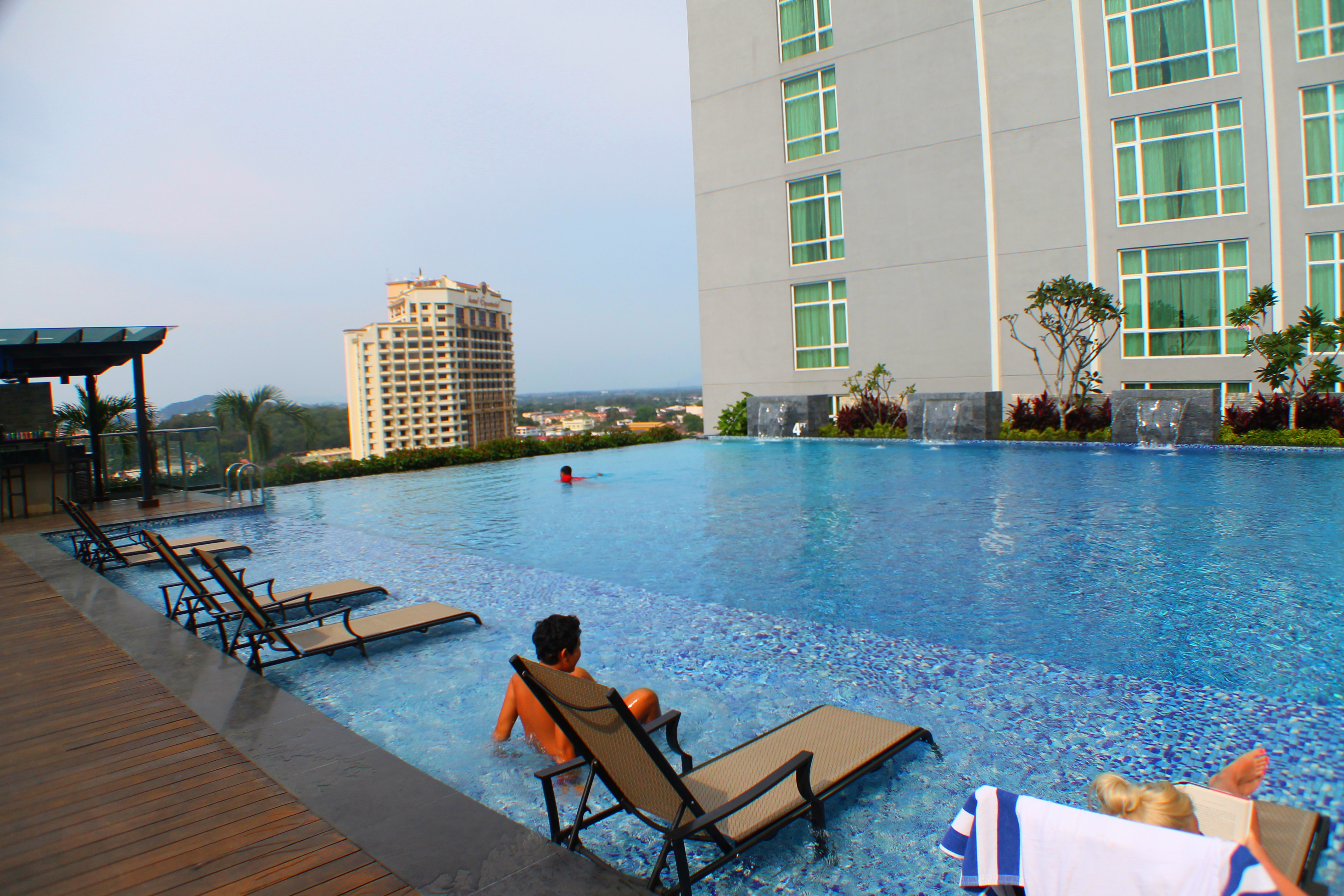 华西村人均收入_马来西亚人均(3)