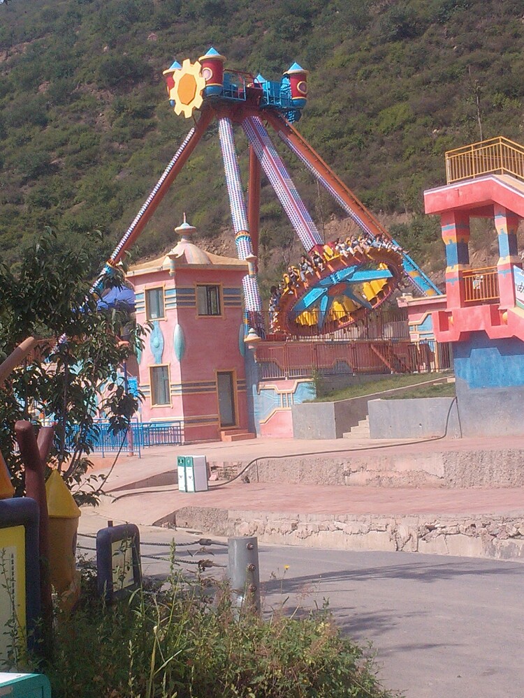 乌金山欢乐谷,晋中乌金山欢乐谷攻略\/地址\/图片