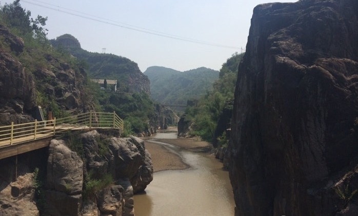 乌龙峡风景区