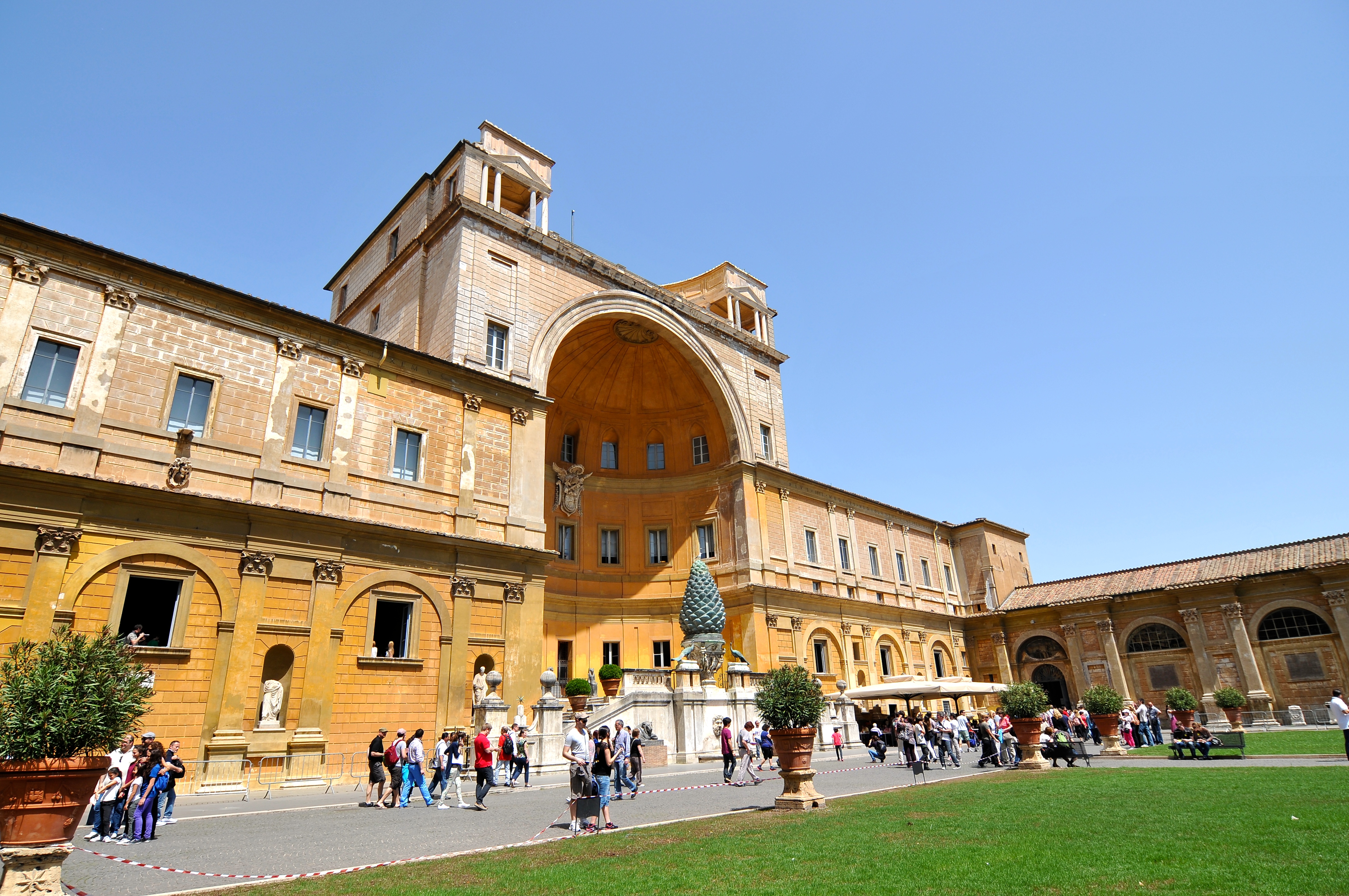 梵蒂冈博物馆+梵蒂冈博物馆被誉为可以与伦敦的大英