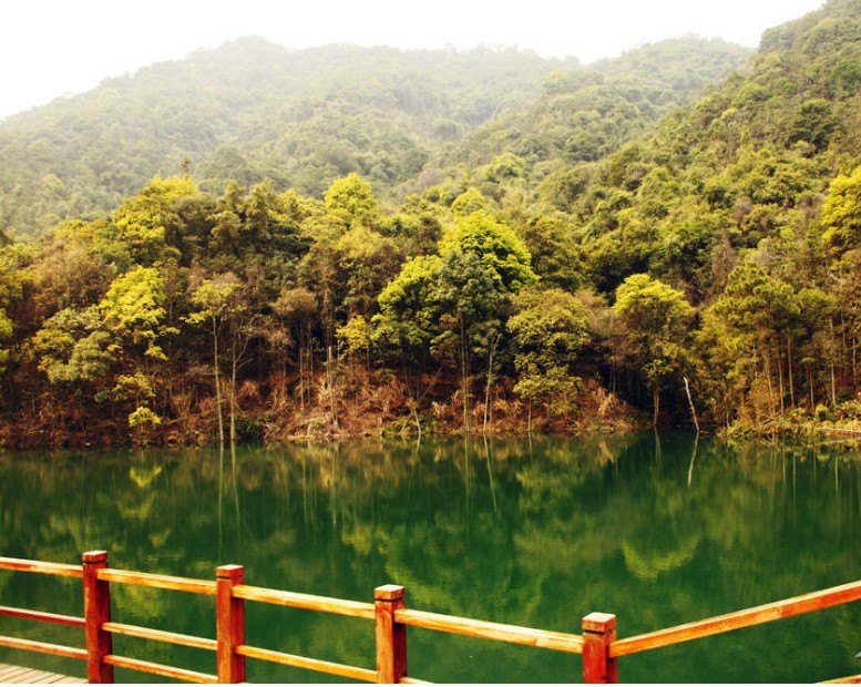 广东周边秋天爬山赏秋景 盘点广州最佳爬山远眺好去处