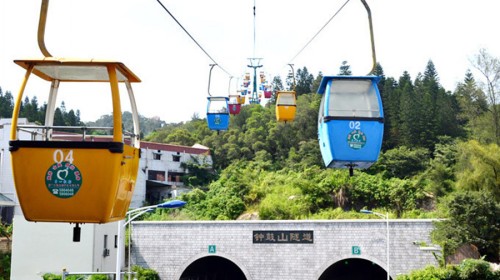 【携程攻略】厦门钟鼓索道景点,从植物园的正门出来后