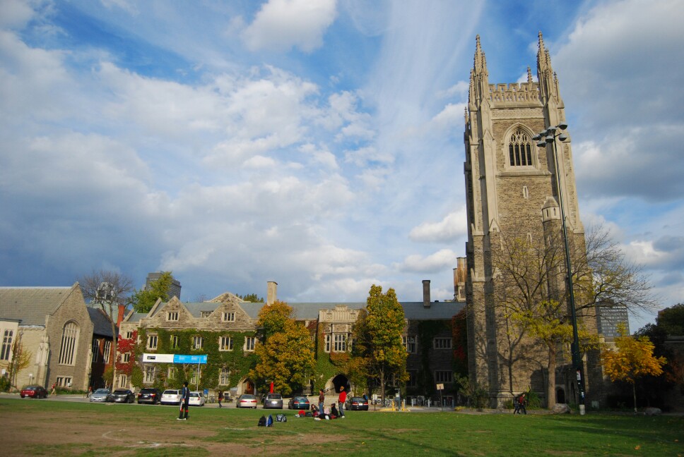 多伦多大学