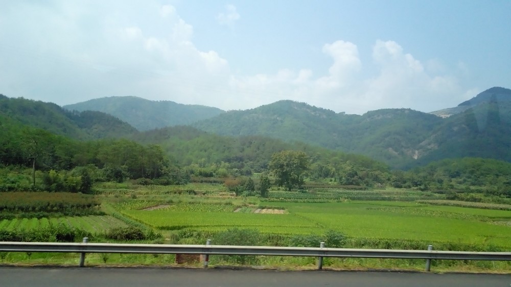 中秋游龙泉,浓浓中国风……一座小山城,二绝惊天下,双宝耀神州,瓯江源