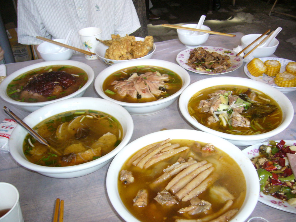 恩阳古镇--偶遇美食