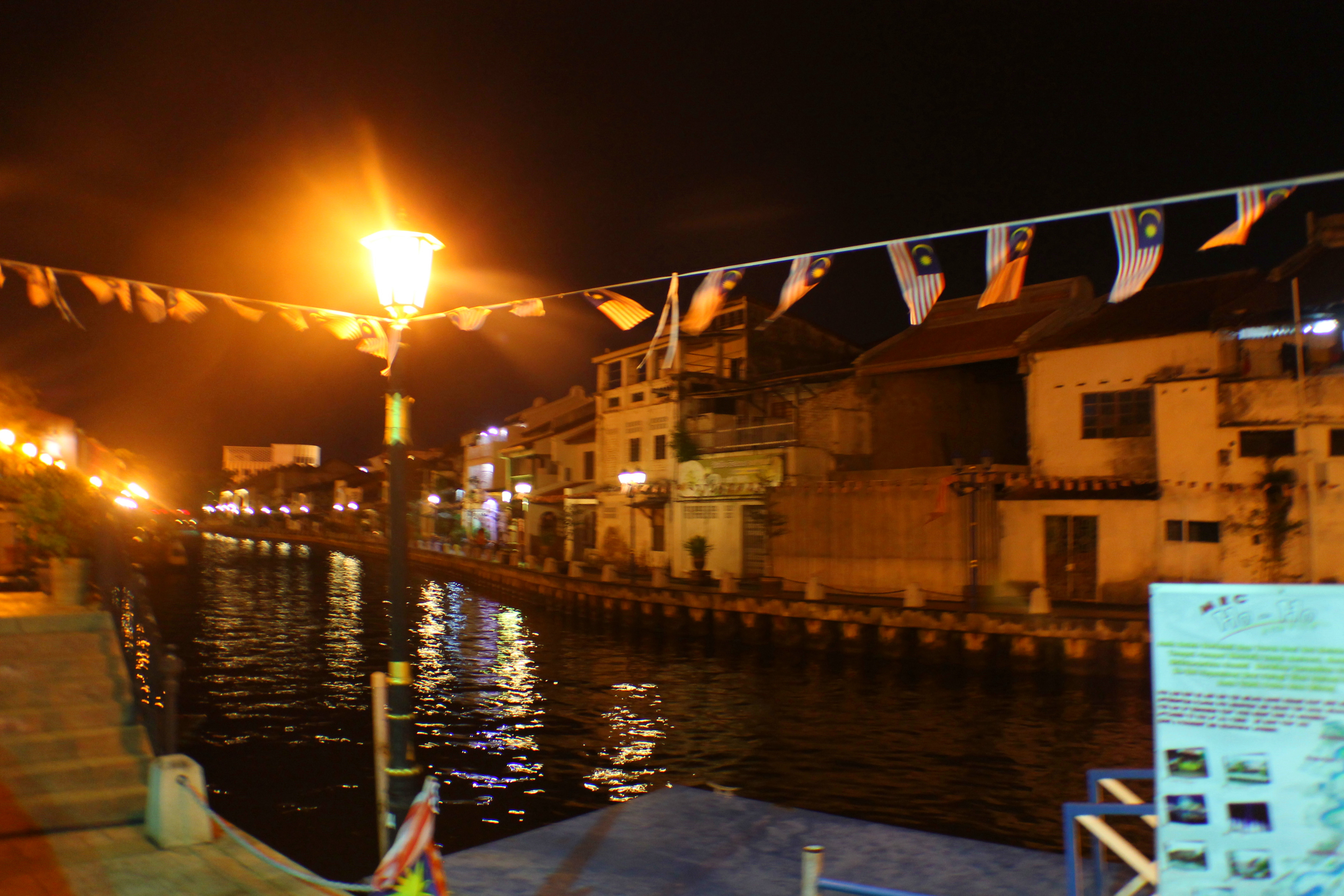 华西村人均收入_马来西亚人均(3)