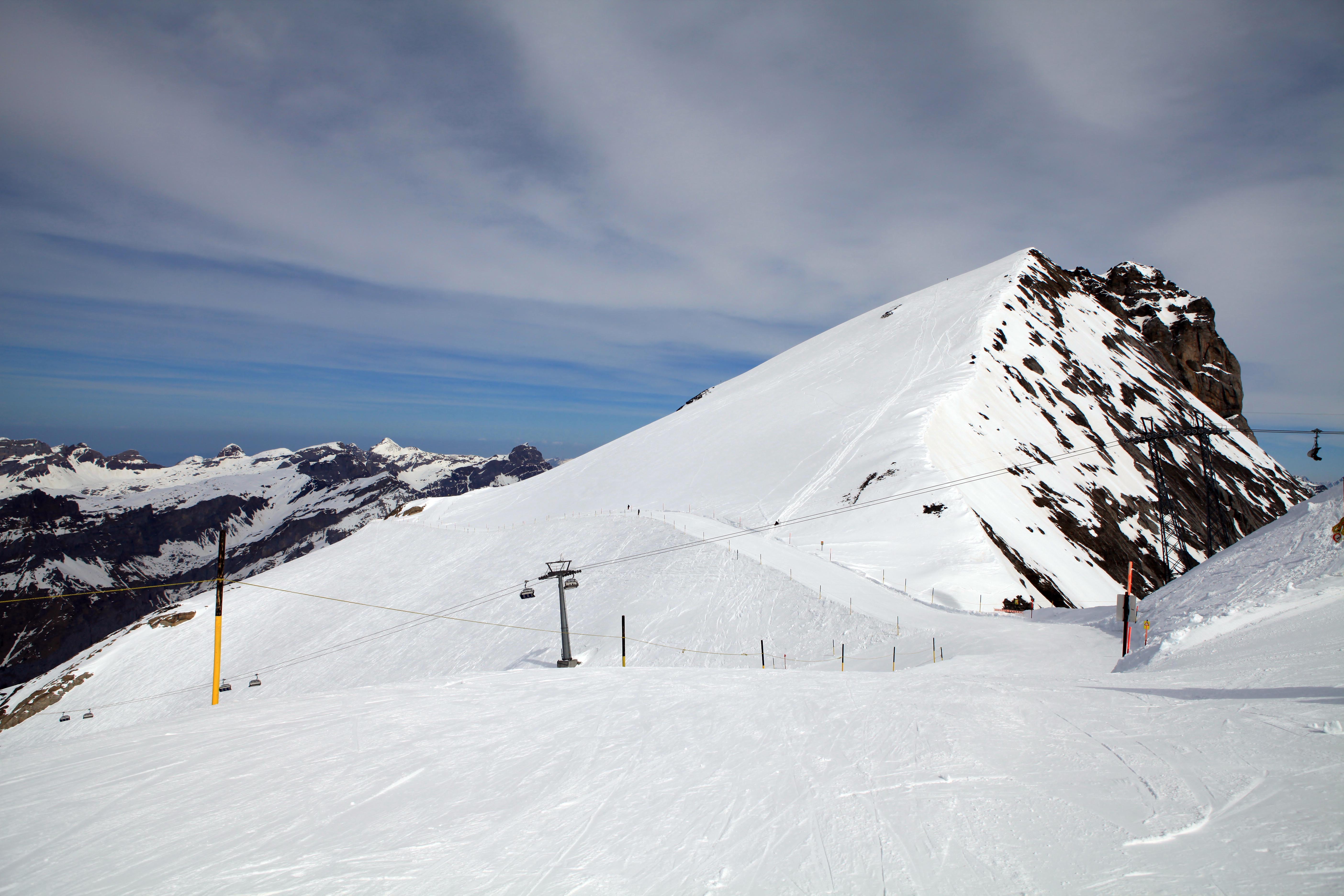 旅行+铁力士雪山