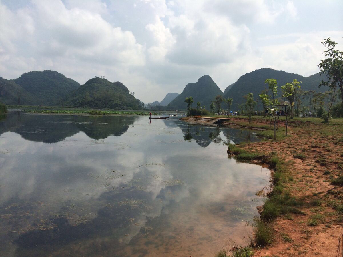 普者黑天鹅湖景区