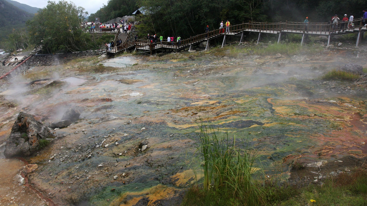 冰火两重天 长白山7大泡温泉好去处 - 长白山池西游记