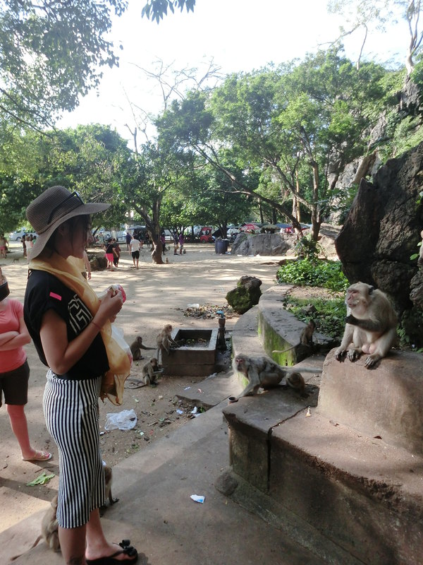 普吉岛阳光沙滩美女比基尼