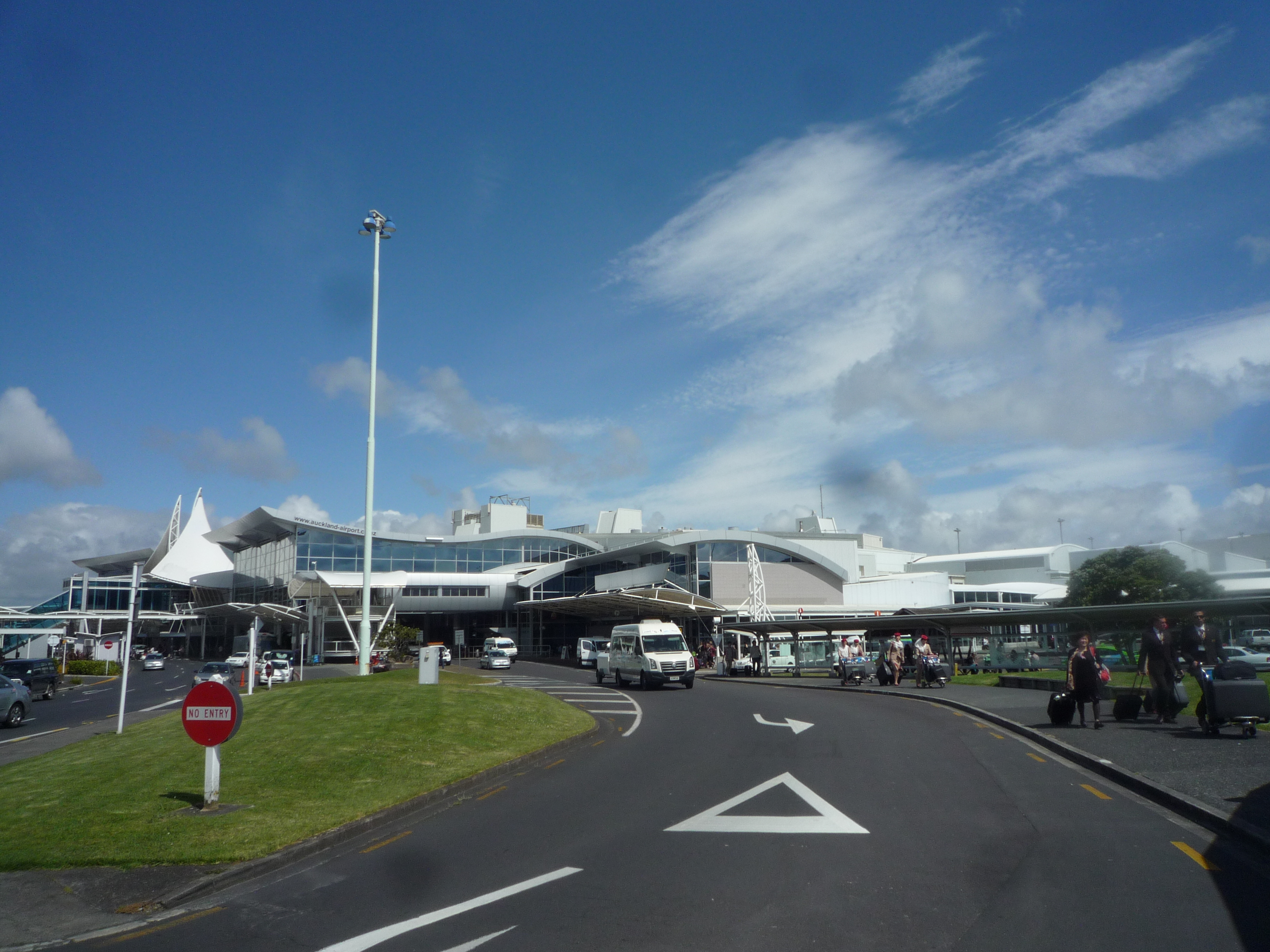 世界机场排名2017_深圳机场图片