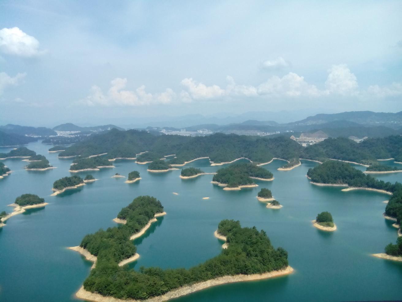 【携程攻略】千岛湖黄山尖景点,黄山尖景点位于千岛湖东南湖区珍珠列