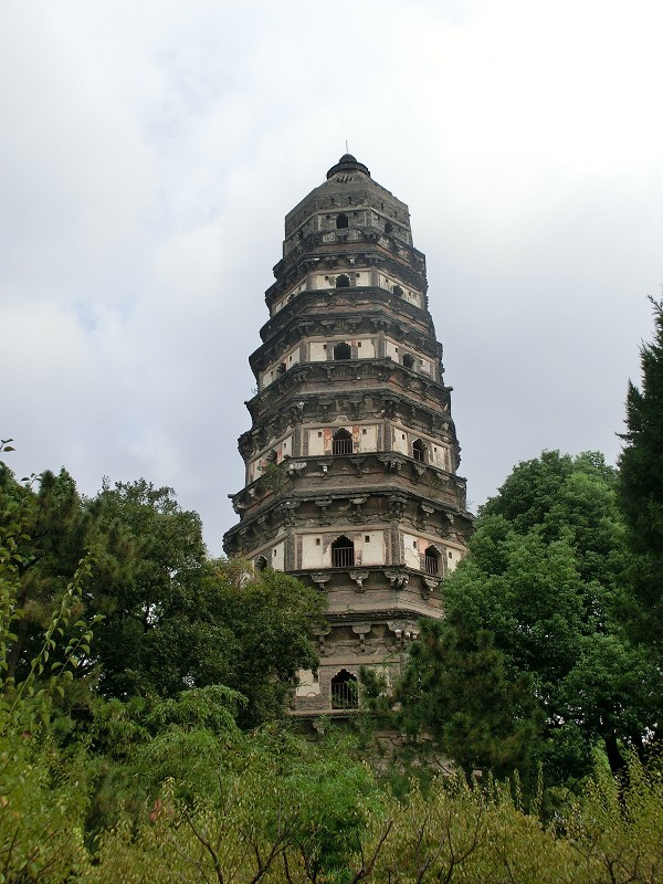 虎丘塔