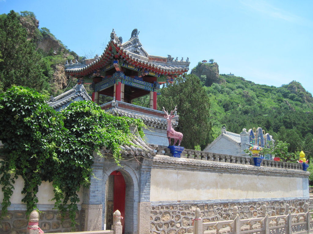 葫芦岛灵山风景名胜区一日游