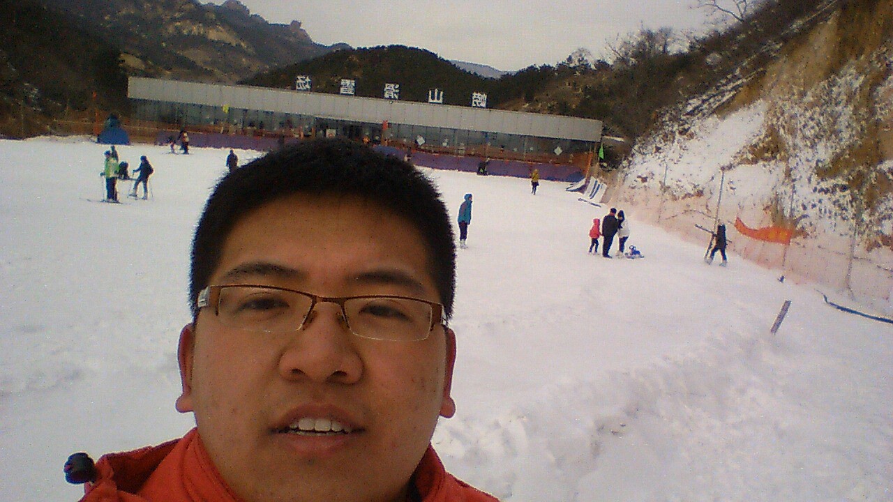 青岛崂山北宅高山滑雪场