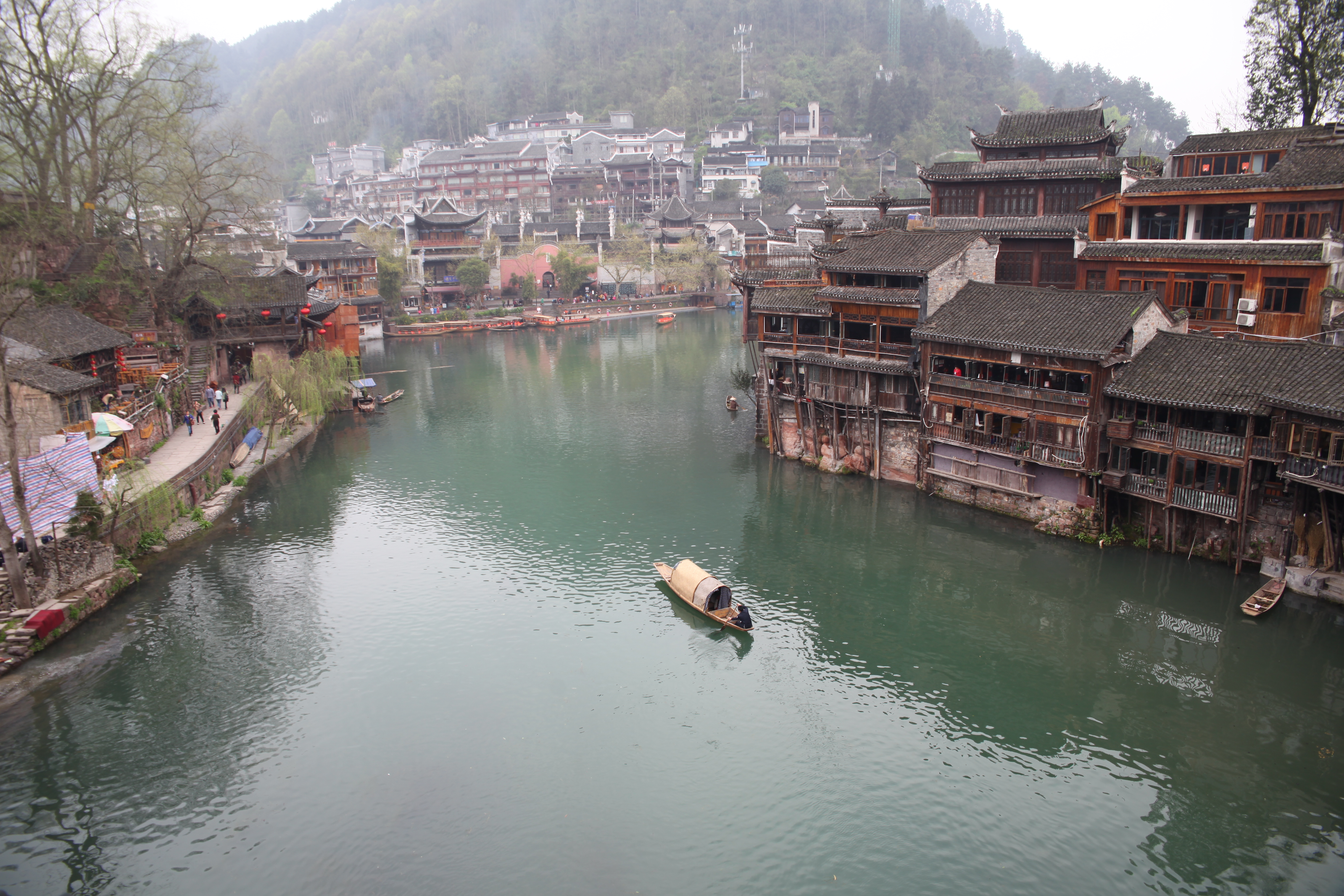 湘西沙湾景区