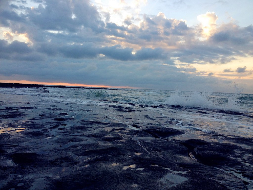 海枯石烂涠洲岛—清海蓝天阳光海鲜