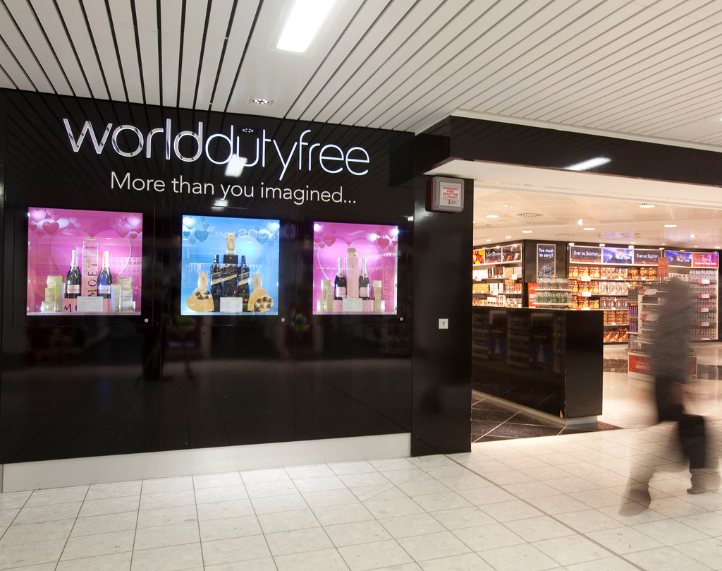 World Duty Free免税店(温哥华机场店)