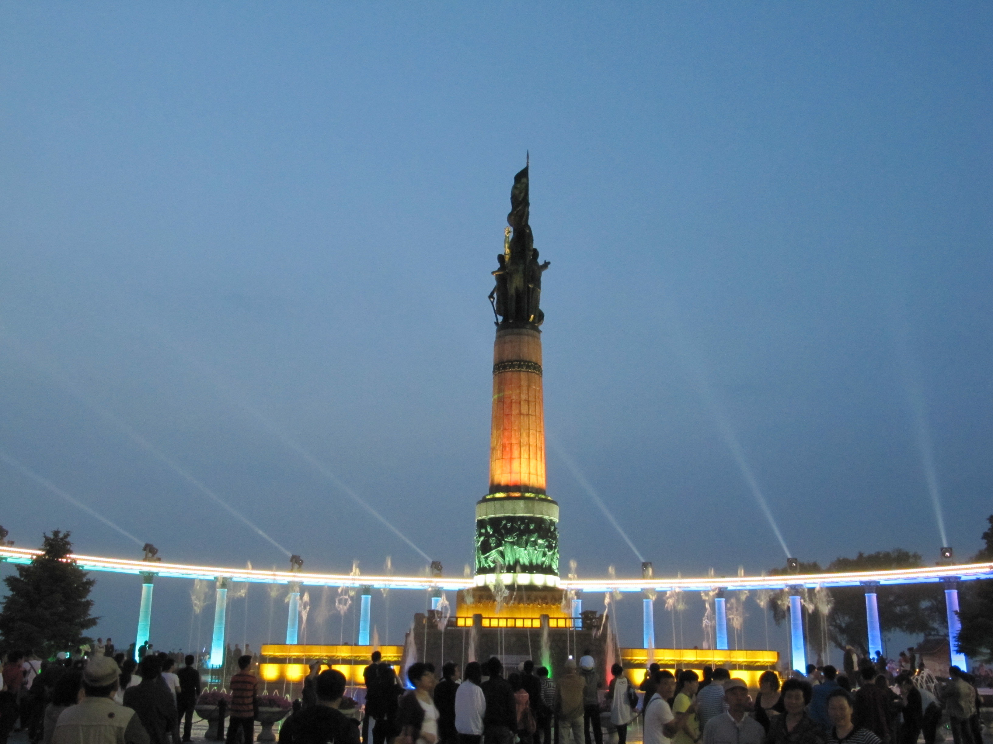 哈尔滨防洪纪念塔旅游景点简介,图片,旅游信息推荐-2345旅游