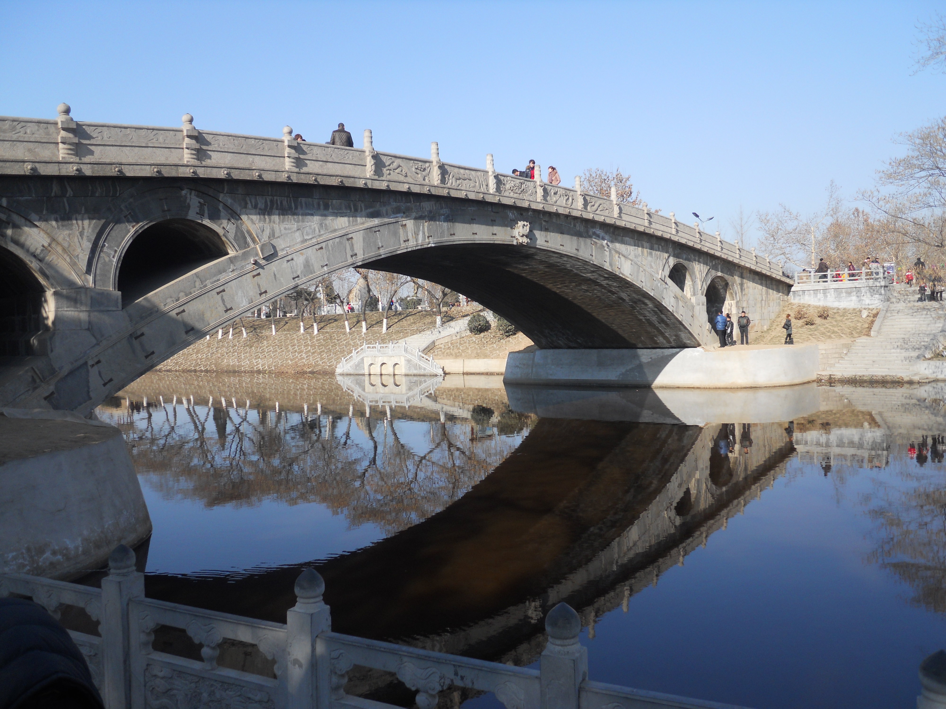 中国四大古桥，南方和北方各有两座，最古老的有1400年_卢沟桥