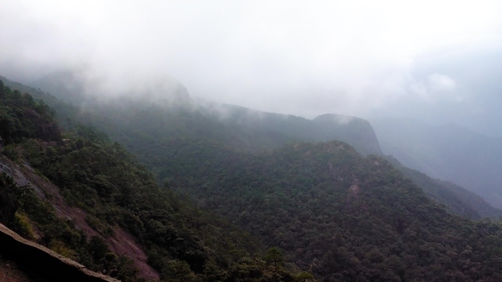 中秋游龙泉,浓浓中国风……一座小山城,二绝惊天下,双宝耀神州,瓯江源