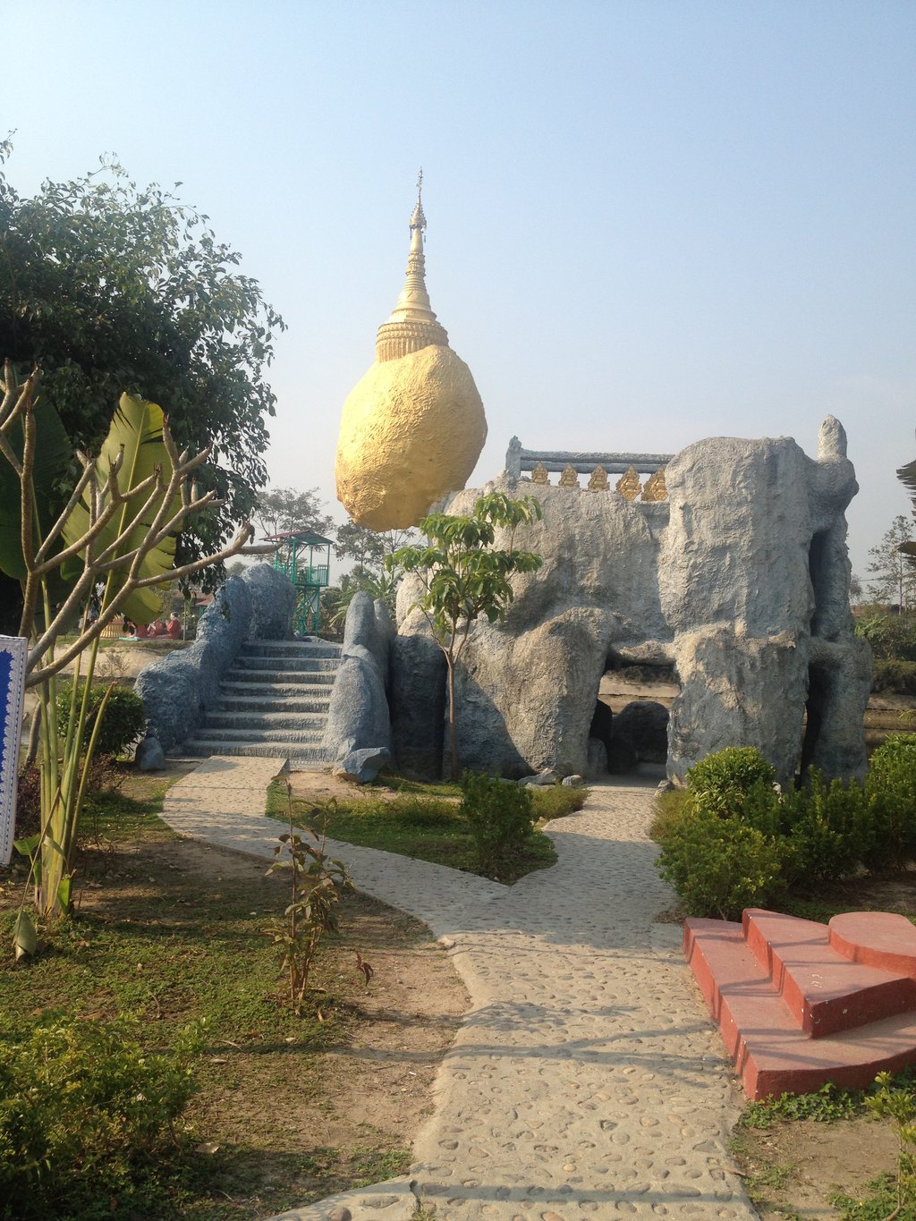 芒市,瑞丽,腾冲,昆明三人行