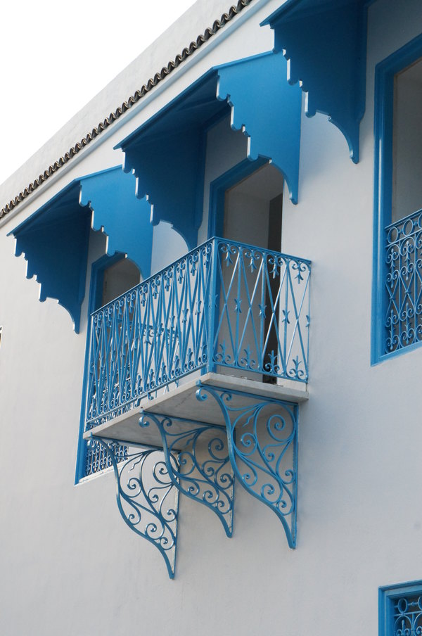 一半是海水,一半是火焰(北非突尼斯之一:蓝白小