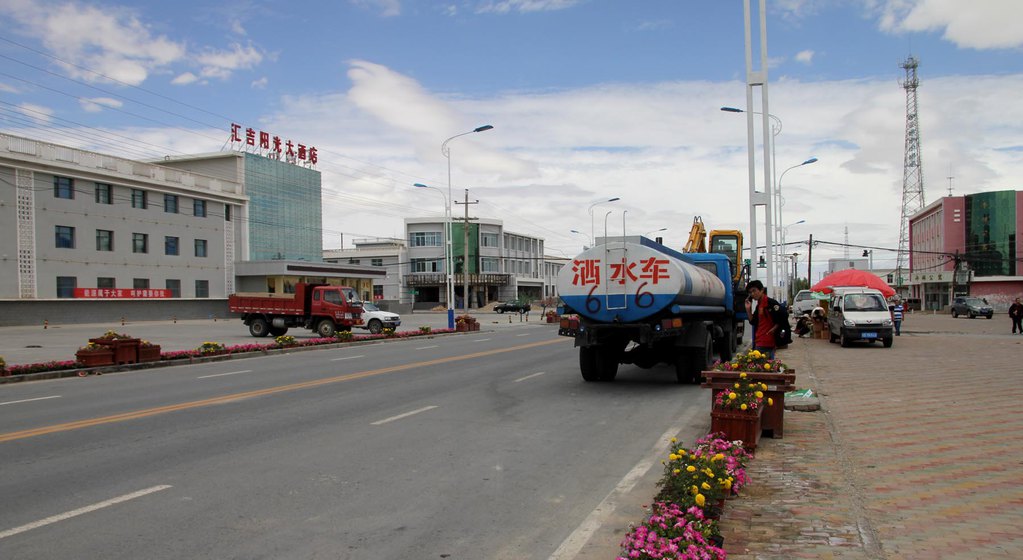 七千里路沙与土--西行游记(六):当金山苏干湖和冷湖