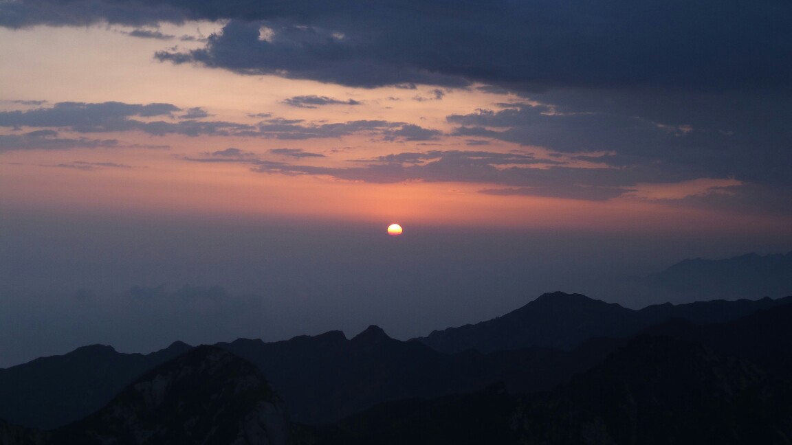 华山东峰观日出