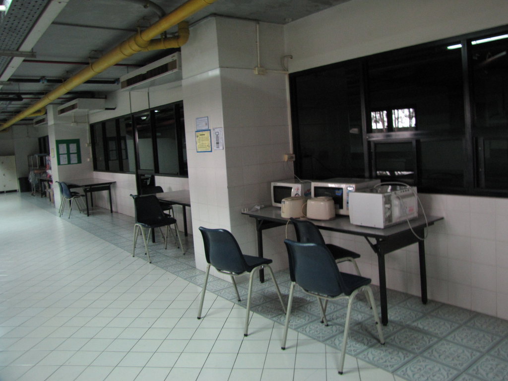 泰国人夭美女的寿命 搞笑图片