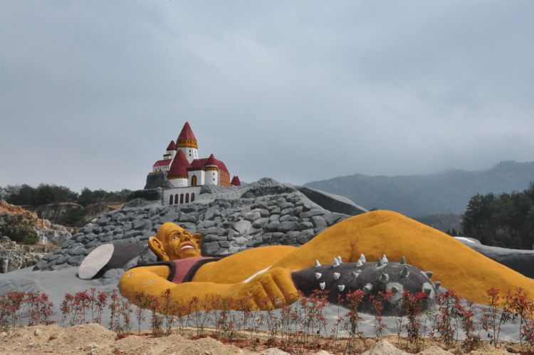 云南游记之陆良彩色沙林