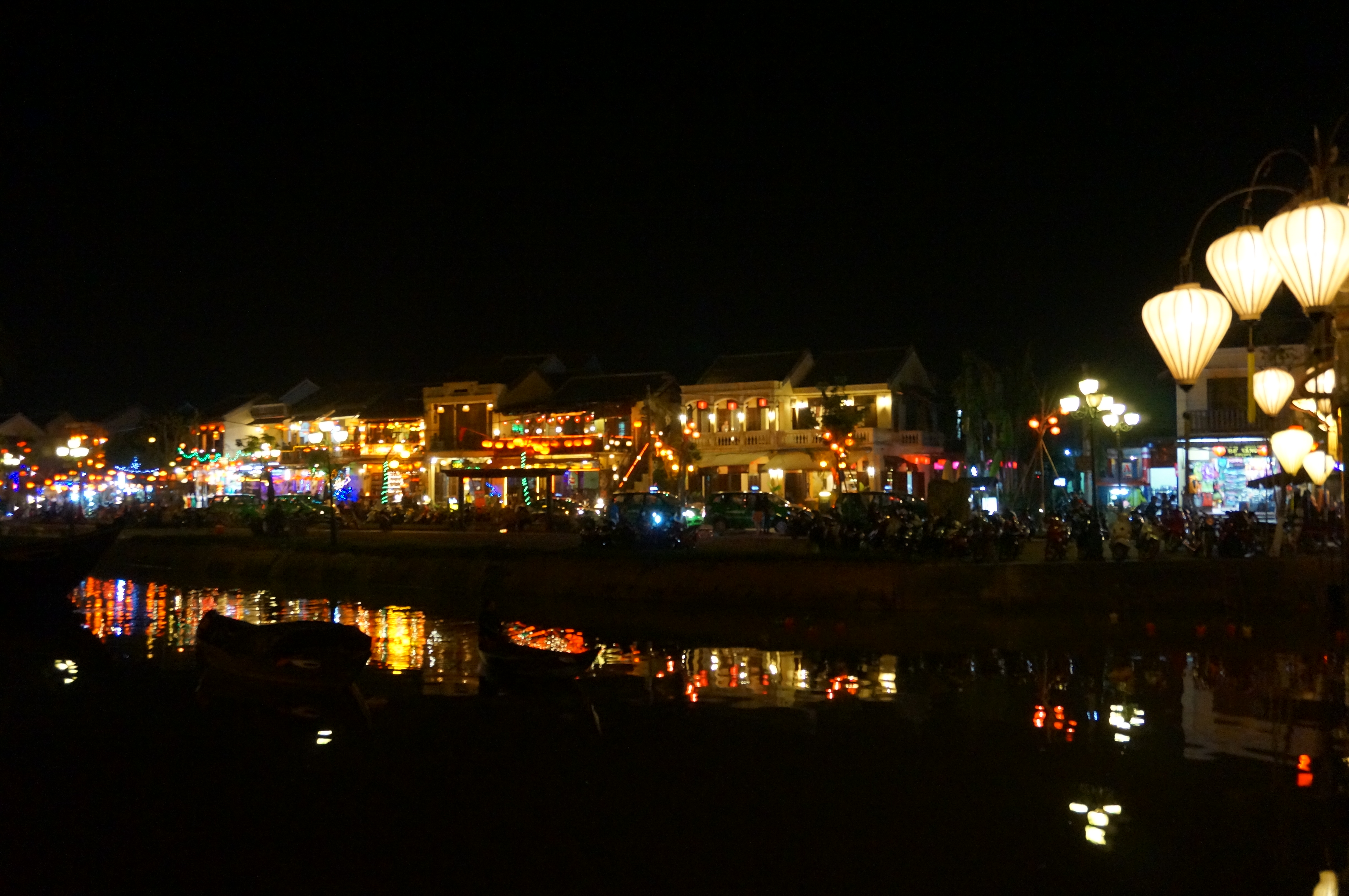 越南游之二-古老的河内,秀丽的下龙湾,悠闲的岘港,厚重的顺化,彩色的