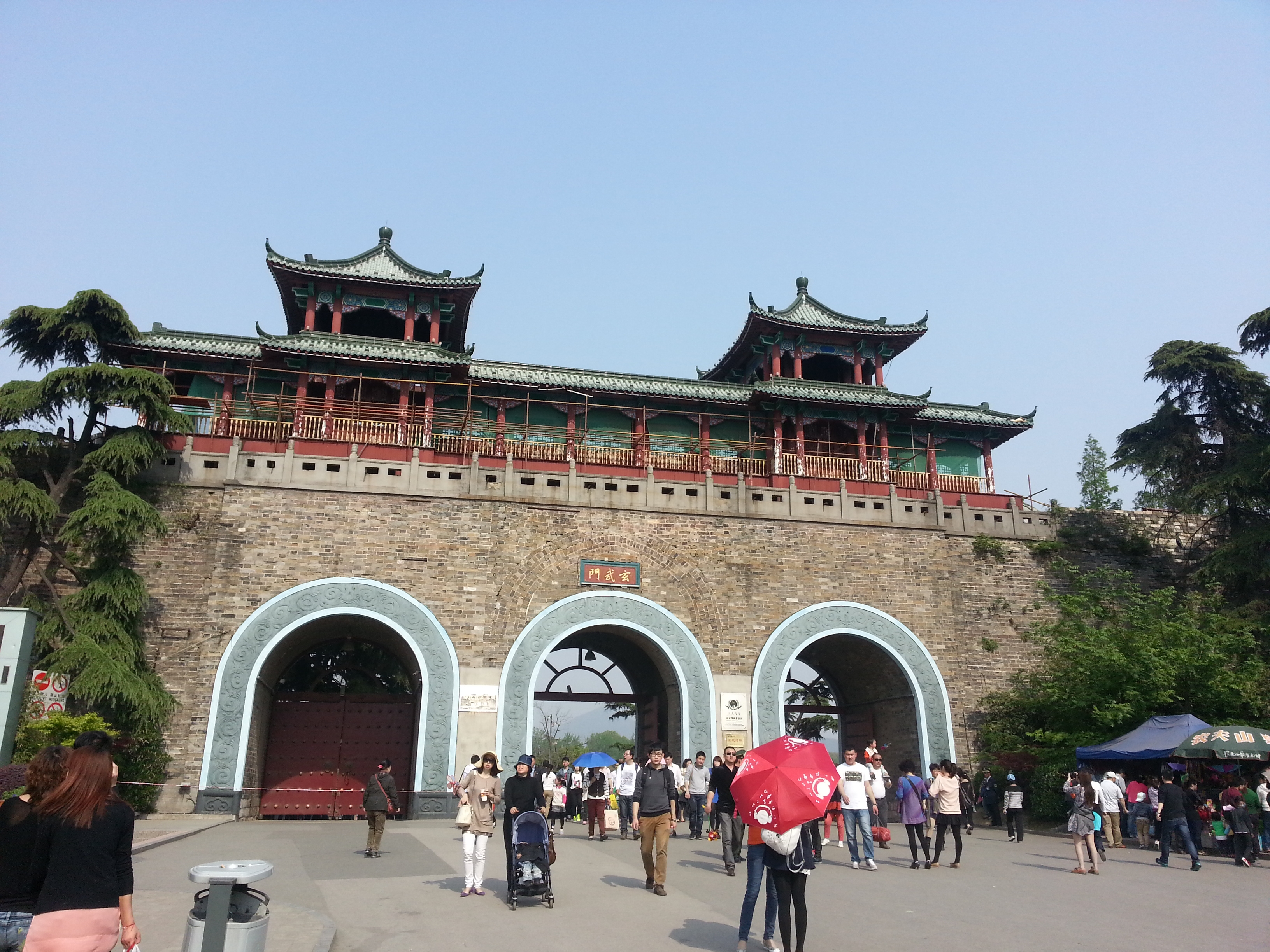 玄武湖                            