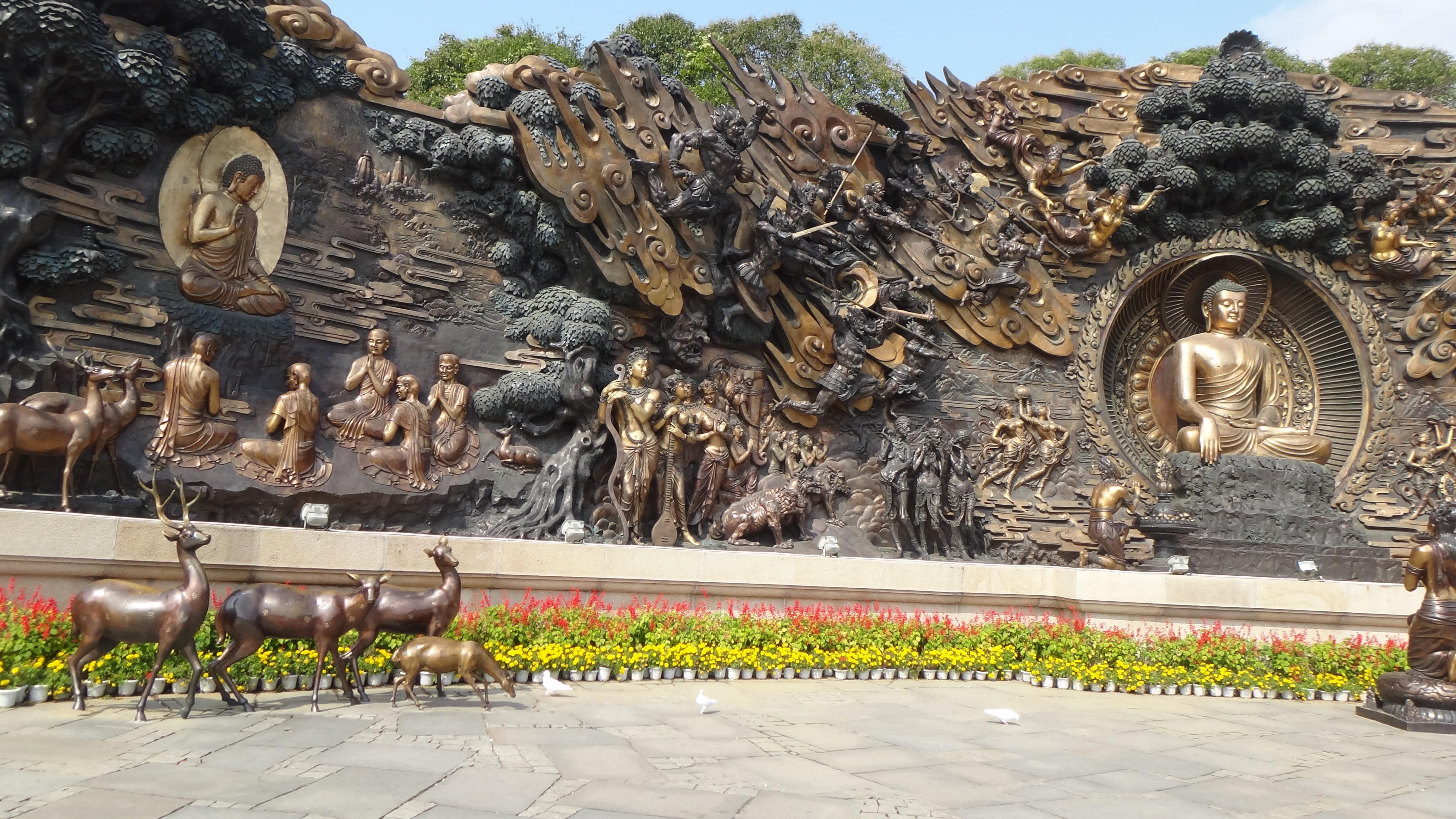 无锡灵山大佛＋梵宫“吉祥颂”＋五印坛城   巴士一日游