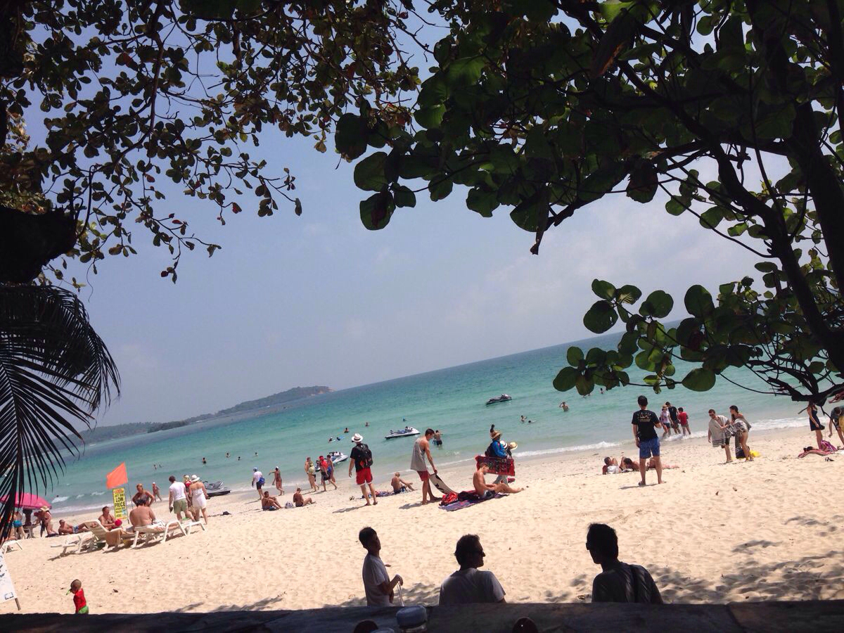 苏梅岛查汶海滩 OZO 酒店如何预订?在网上可以吗?_休闲\/爱好_奇飞知识网