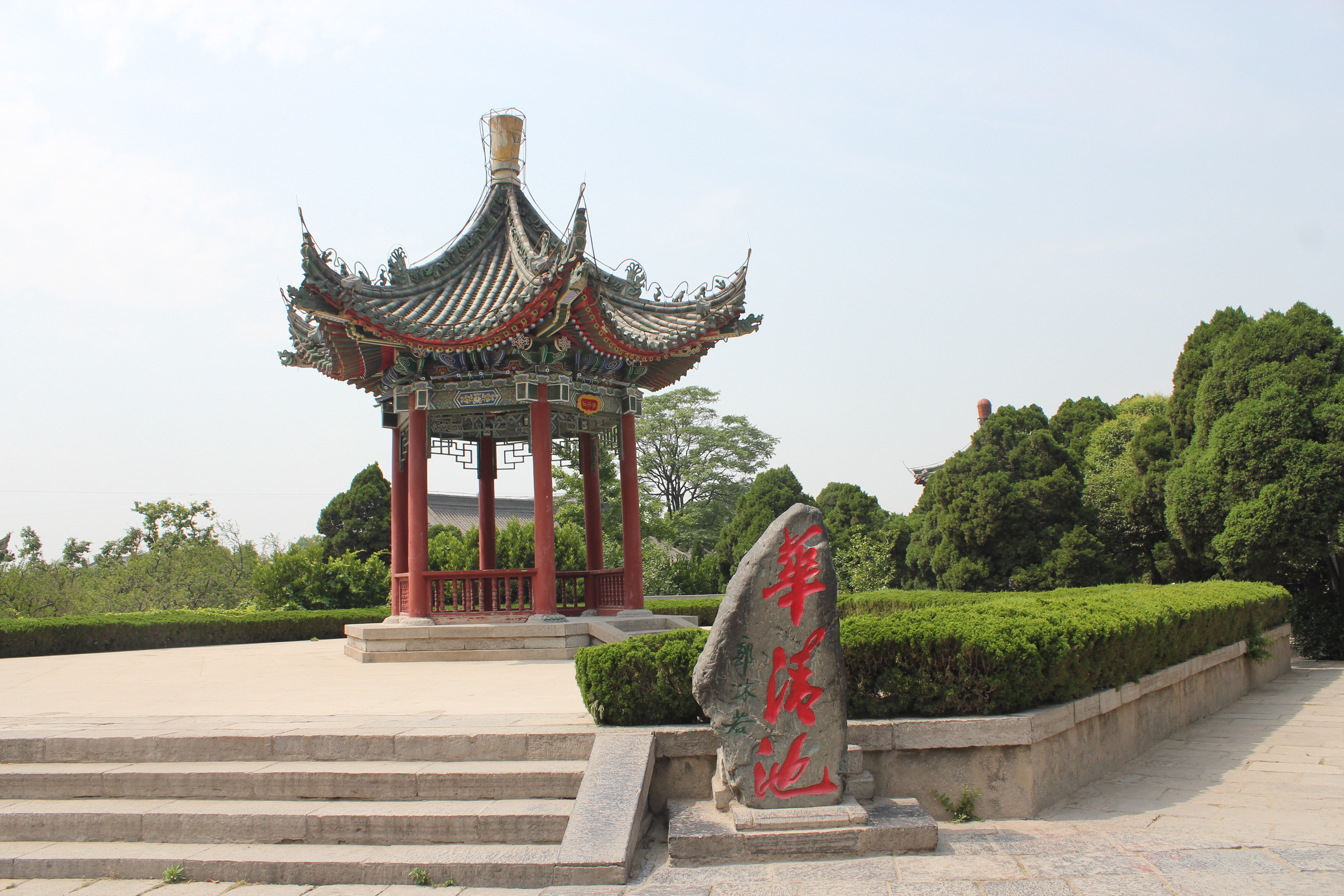 华清宫 午后2点,开车到华清池后门(即骊山景区停车场,若开车到