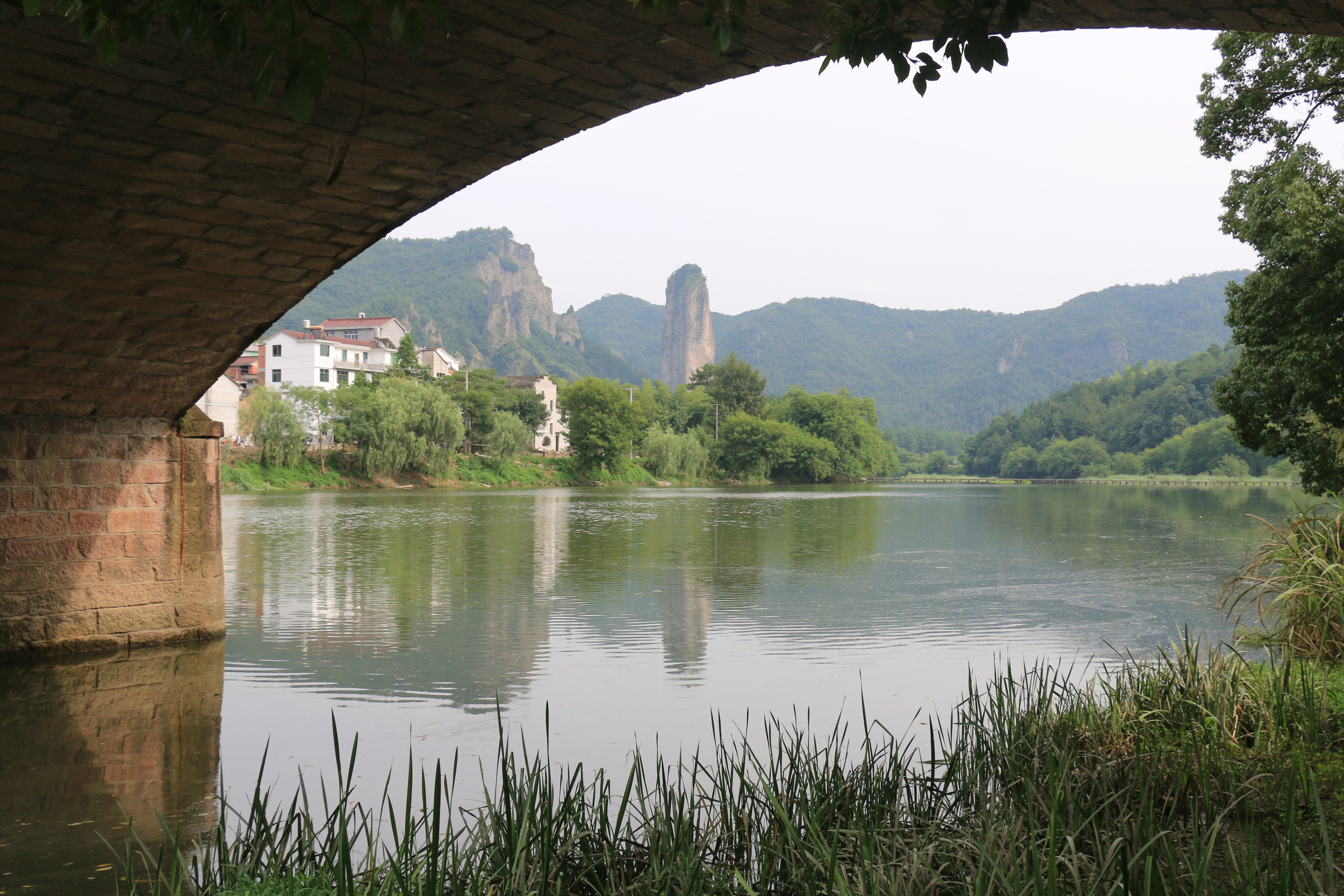 避暑胜地浙江缙云县仙都景区