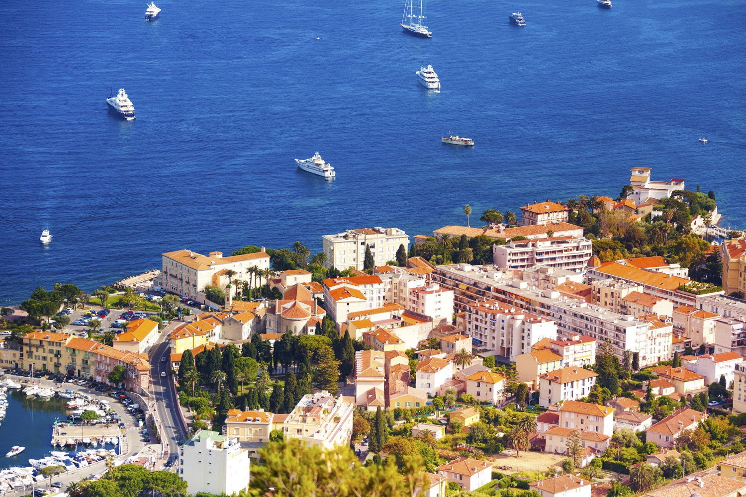 法国9日跟团游(4钻)·法国6大区精华+26人内团