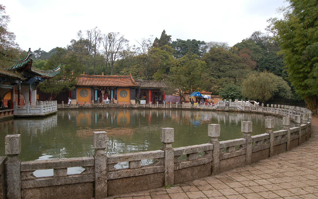 赏花游·昆明+大理+丽江6日5晚跟团游·精品超值游-【携程旅游】