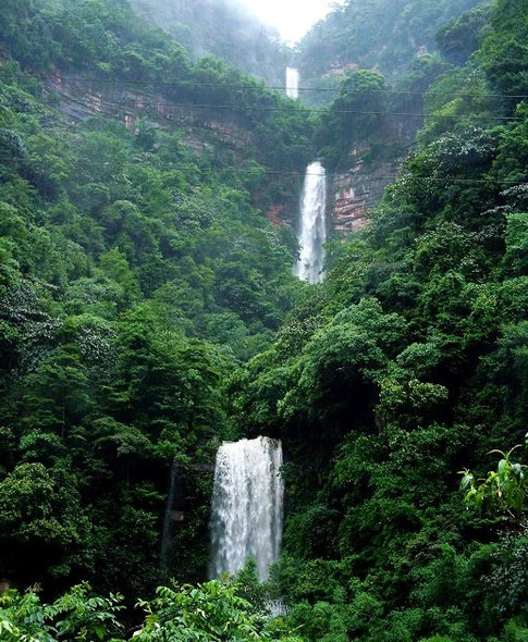 泸州市叙永县水尾镇画稿溪度假村