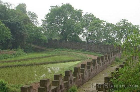 旅游古迹泸州:找寻遥远的神臂城