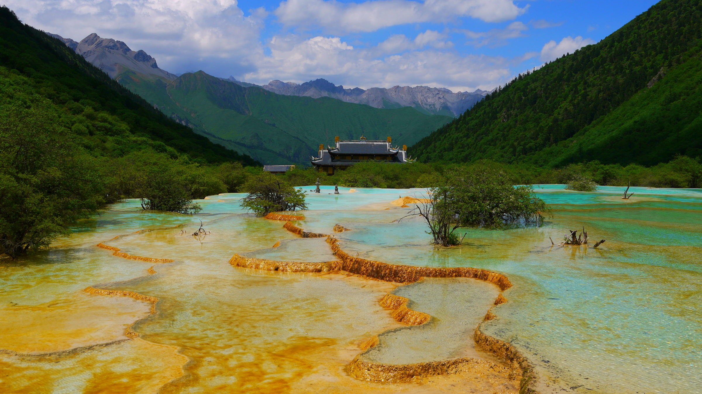 黄龙 - 中国国家地理最美观景拍摄点