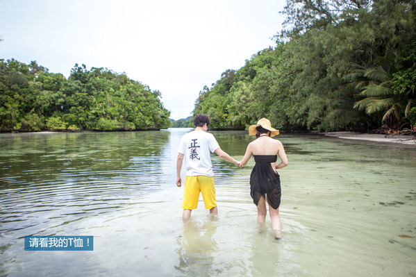 【加游站】接近无限透明的蓝:晒晒我在水母世