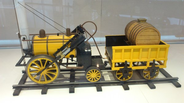 "火箭号"蒸汽机车 1829年 英国