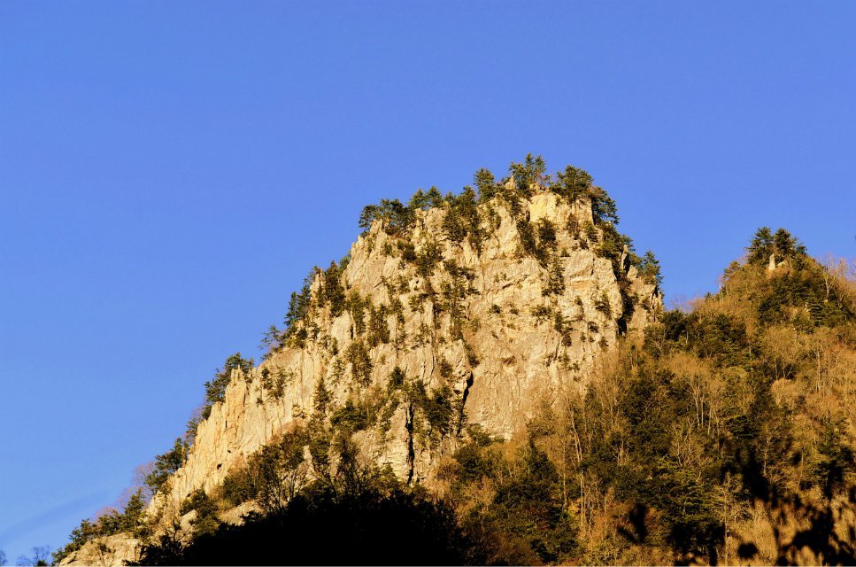 中国中部之行青峰峡—最美景色之一(陕西宝鸡太白山主峰附近)